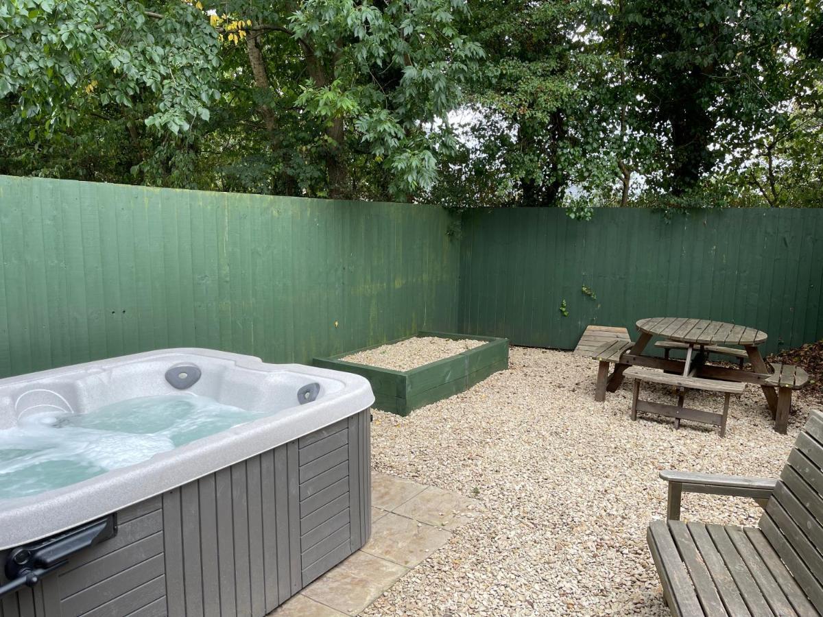 Cottage With Hot Tub In Pembrokeshire Haverfordwest Εξωτερικό φωτογραφία